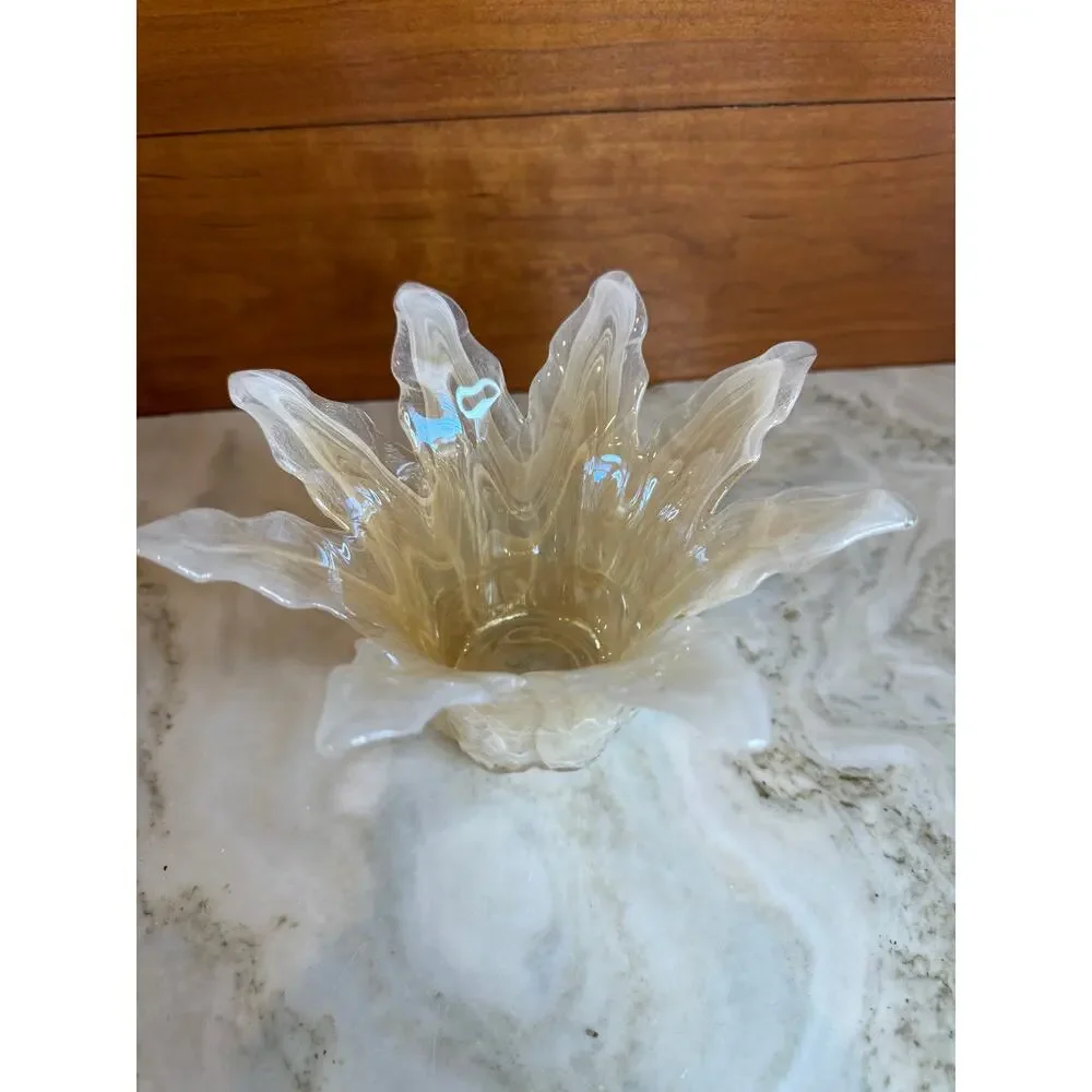 Murano glass opalescent